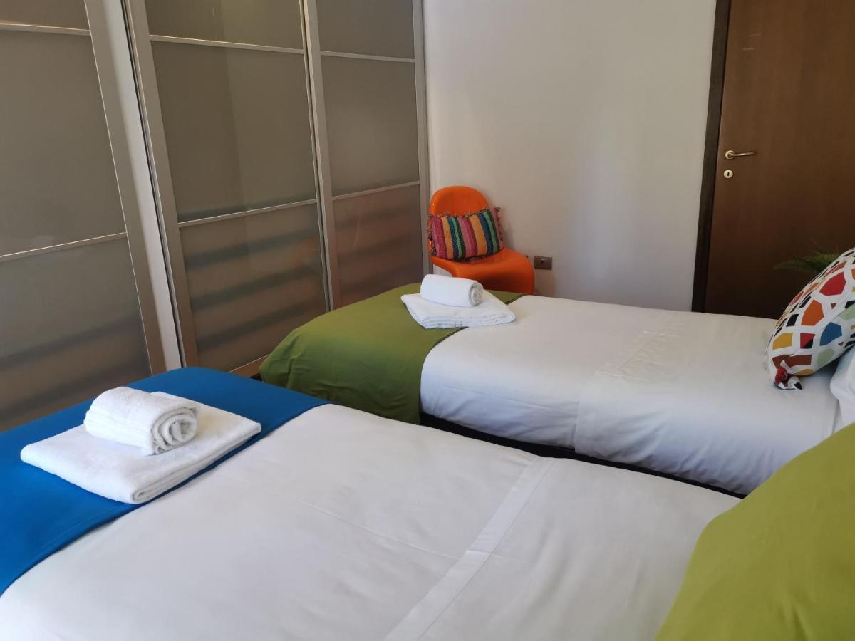 Bnbook Trilo Mind Rho Trilocale Con 2 Camere E 2 Bagni المظهر الخارجي الصورة