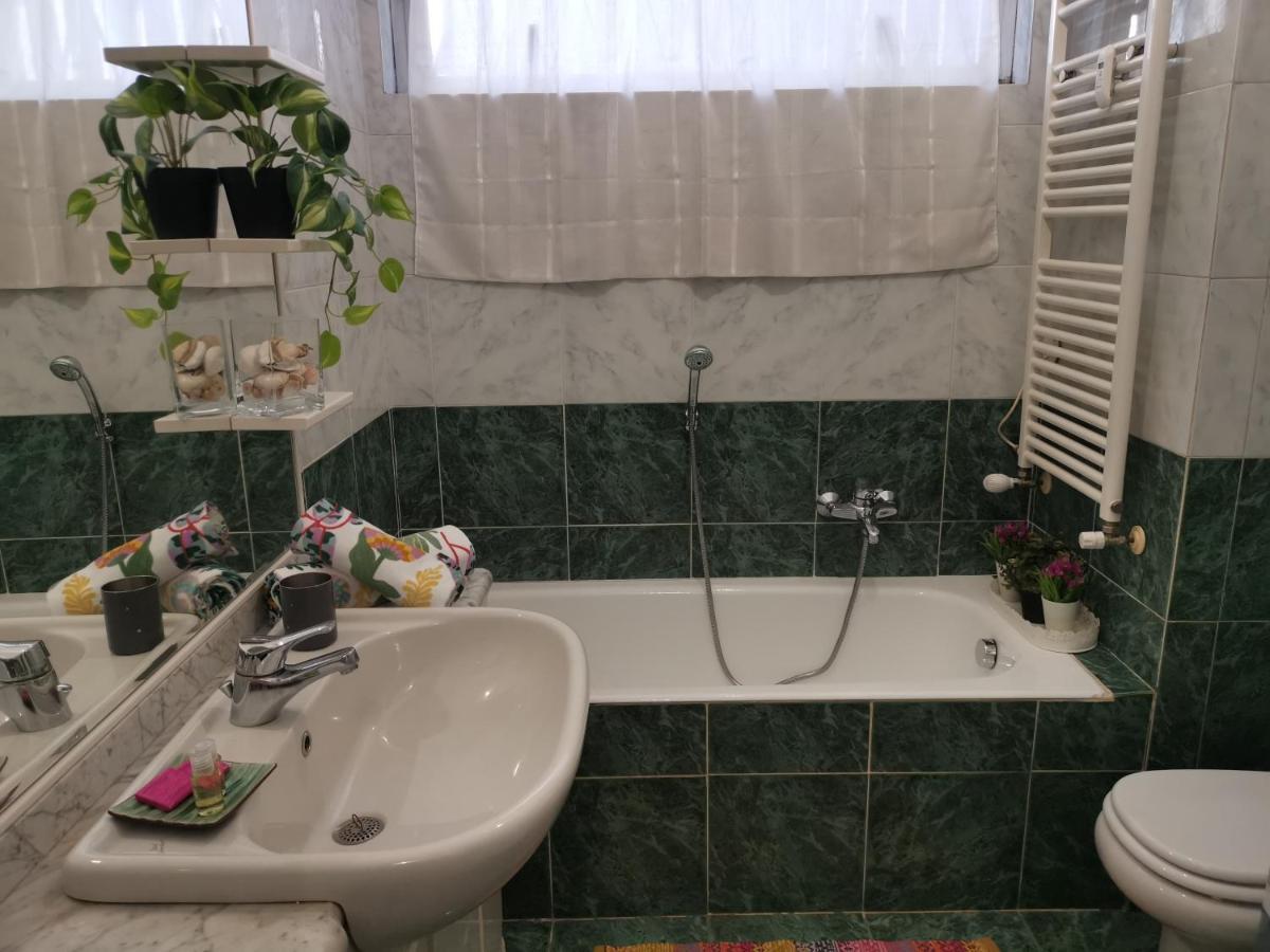 Bnbook Trilo Mind Rho Trilocale Con 2 Camere E 2 Bagni المظهر الخارجي الصورة